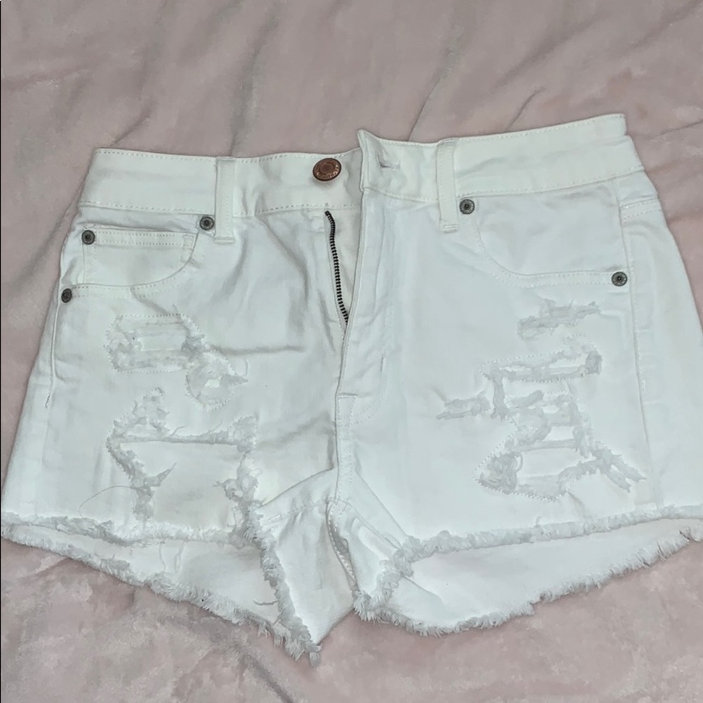 American Eagle White ripped shorts